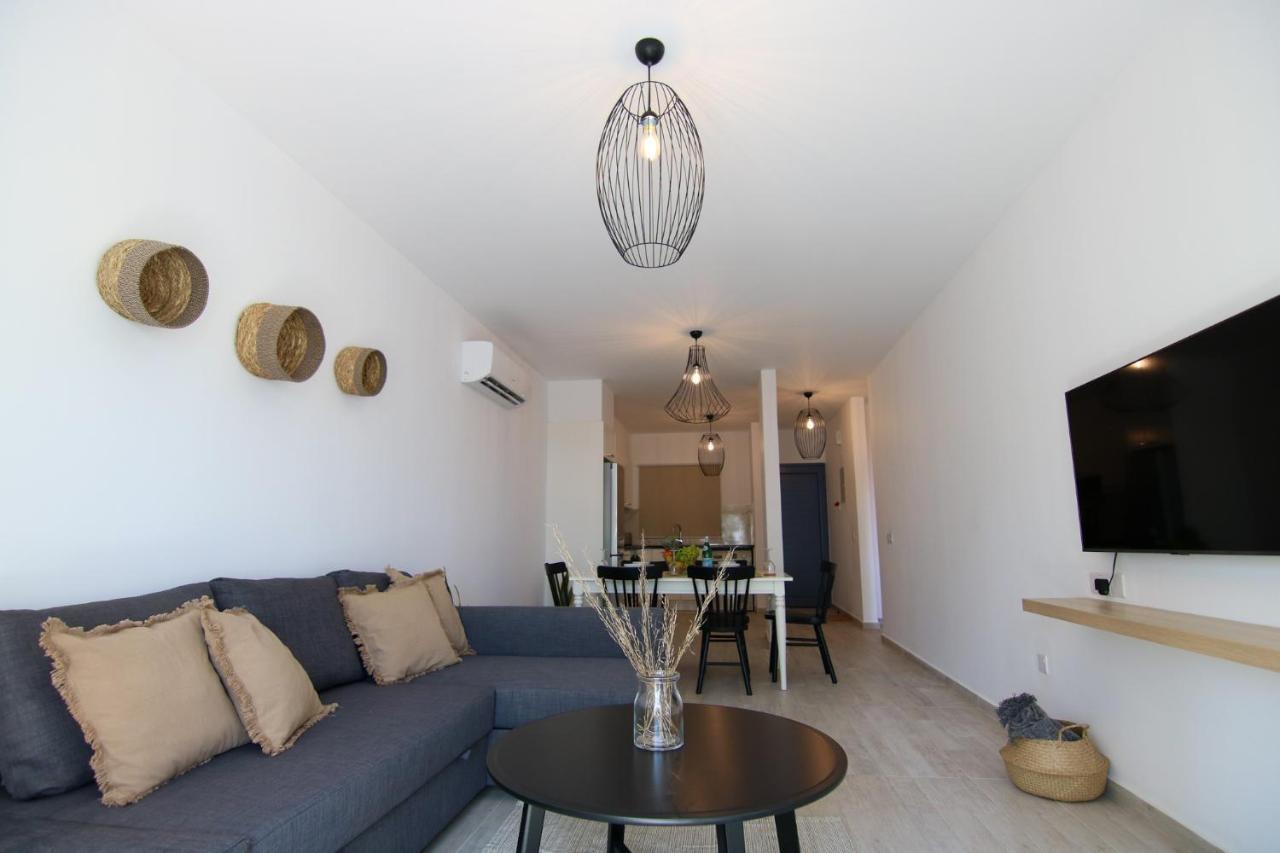 Phaedrus Living: Seaside Luxury Flat Limnaria 152 Apartment Paphos ภายนอก รูปภาพ